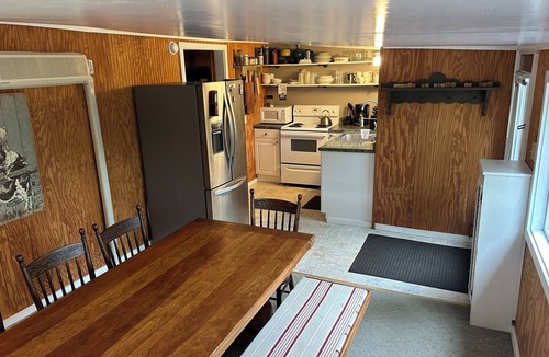 Duncannon Cabin | Linton Lodge on Sherman's Creek 2-bedroom cabin in enjoyable Duncannon with AC