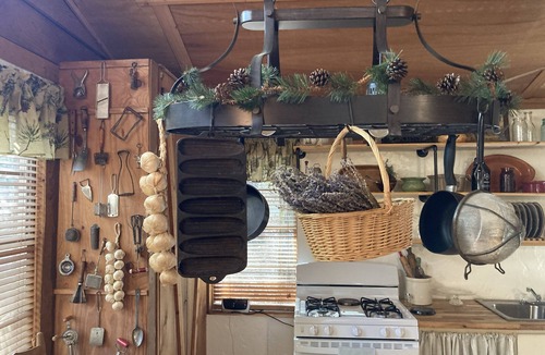 Morrilton Cabin | Little Piney Cabin at the Foothills of Petit Jean Mountain. Close to State Park