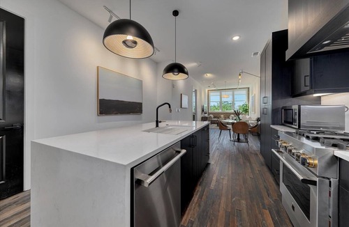 Castleberry Hill Apartment | Loft Style Spacious Lux Apt 203, sleeps 6