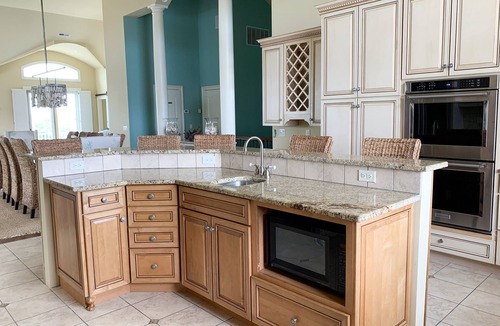 Bethany Beach House | Lux Bethany Beach House | Walking Distance to Ocean | Gated Community with Pool