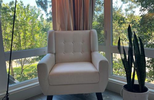 Palo Alto Apartment | Luxury 3 Bedroom 3 Bathroom Retreat Near Stanford Meta Gooogle