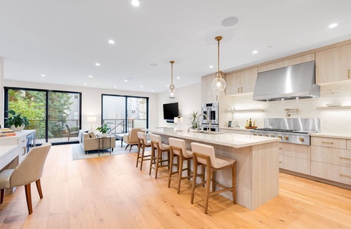Pacific Heights Apartment | Luxury 3BR/2 BA Apartment in amazing Cow Hollow/Pacific Heights neighborhood