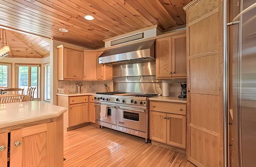 Hancock Villa | Luxury Catskills Retreat : Pool, Hot Tub, Game Room & Riverside Views