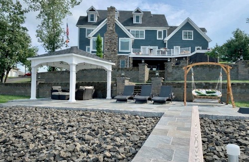 Athens House | "Luxury Lakefront Home/Views & Outdoor Living"
