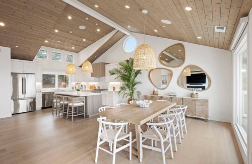 Moss Beach House | Luxury Oceanfront Retreat w/Hot Tub, Fire Table & Pacific Views near S.F.