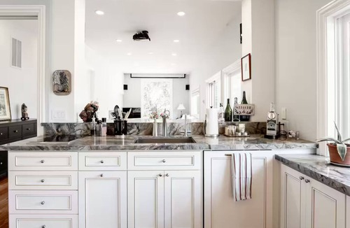 Los Altos Hills House | Luxury Silicon Valley Work and Wellness Oasis