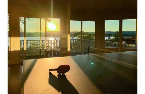 Newburgh House | Majestic RiverView Estate - Breathtaking Views