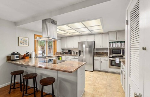 Noble House | Marbella Lane - 4BR SiliconValley Gem Pool House