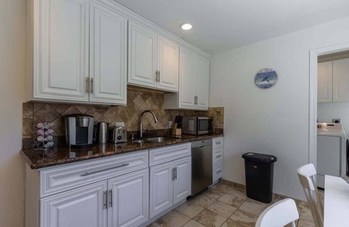 Sunnyvale West House | Marbella Lane - Convenient Home in Sunnyvale