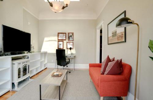 Inner Mission Apartment | Missions Dolores 1br nr dining cafes shops SFO-1621