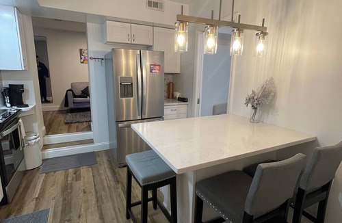 Bryn Mawr Apartment | Modern 2BR Near NYC Free Parking Quiet Area