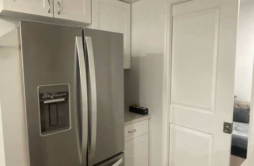 Bryn Mawr Apartment | Modern 2BR Near NYC Free Parking Quiet Area