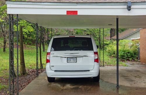 Little Rock Cottage | Modern and cozy cottage. Spacious and conveniently located near medical center