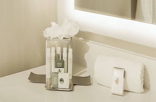 East Point Hotel | Modern ATL Stay | 4 Units | 5 Minutes to Hartsfield-Jackson Airport -2.2mi