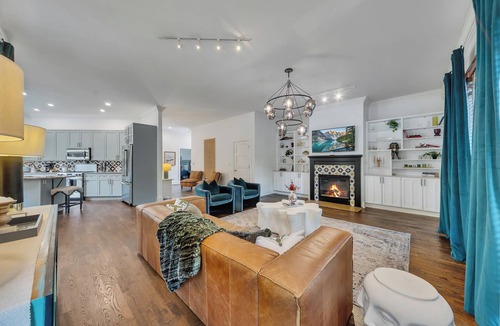Inman Park House | Modern eclectic 4BR, 3BA home in the heart of Inman Park.