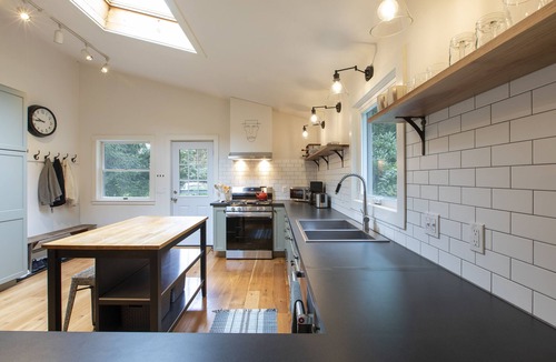 West Saugerties House | Modern Farmhouse - West Saugerties/Woodstock