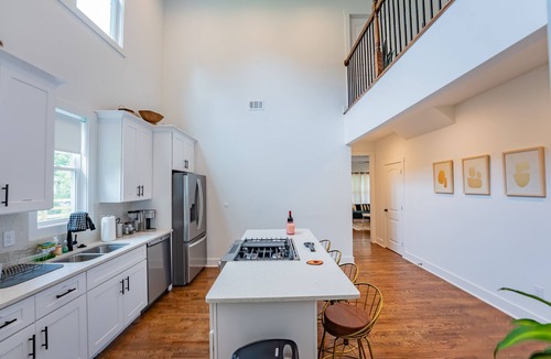 Eagan Park House | Modern Luxury Home Minutes from ATL Airport & Downtown