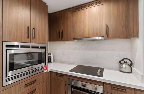 Downtown San Francisco Apartment | Modern Private 1BR Apt. | SOMA San Francisco CA | + Amenities