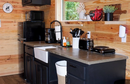 Park Hill House | Modern Shipping Container Home near the waters of Lake Tenkiller