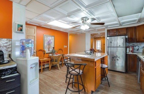 Nesquehoning Apartment | Mtn-View Balcony! All-Season Apt Near Jim Thorpe
