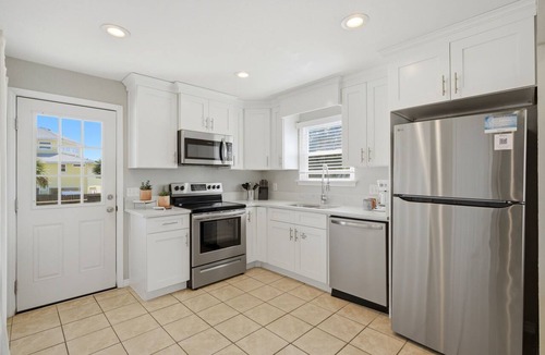 Toilla Segunda House | My Blue Heaven Beach House on Pensacola Beach w 3 bed 2 bath and 2 level balcony