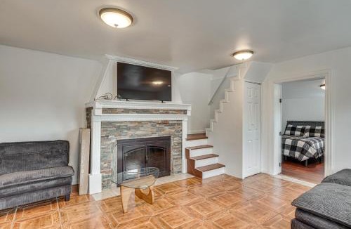 Lincoln Park House | Nature & City Access! Family Home in North Jersey