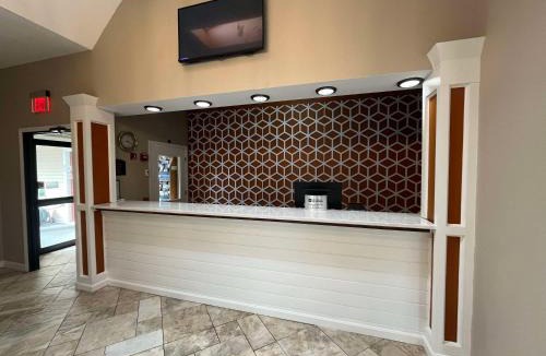 Bennington Hotel | New Englander Inn Bennington