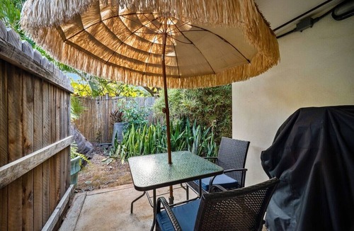 Bayview Apartment | New! Studio Suite with Pool by Beach with AC