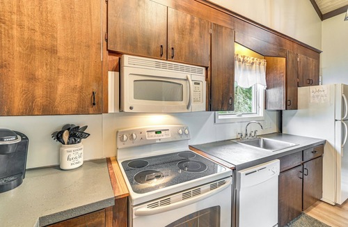 Essex County House | Newcomb Retreat w/Mountain Views & Fire Pit!