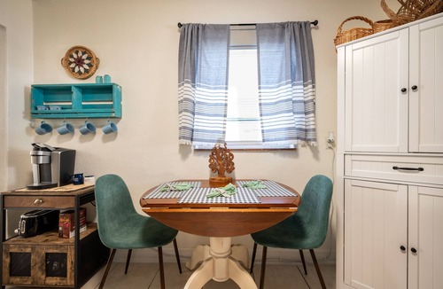 Winter Park House | Newly Remodeled Cottage