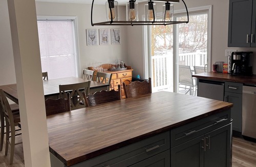 Champlain House | Newly remodeled Riverfront 3 bedroom house on the Great Chazy River with dockage