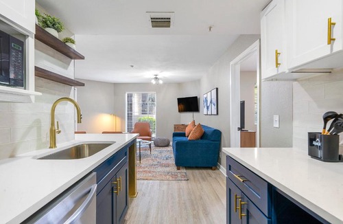 Garden Hills Apartment | Newly Renovated Atlanta Gem: Central Buckhead Apt