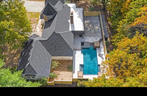 Springdale House | NWA Getaway Pool, Arcade, Trails