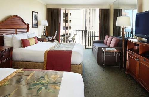 Waikiki Apartment | Oahu Dream! 3 Amazing Units, Minutes to Waikiki Aquarium, Waikiki Beach Walk