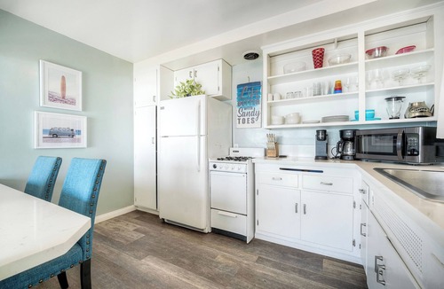 Carlsbad Village Condo | Oceanfront Condo | Private Balcony | Beach Access | Sunset Views
