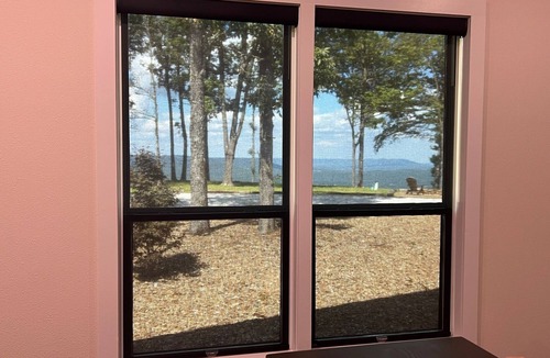 Jasper House | Ozark Vista Retreat - A one bedroom, pet friendly space with a fantastic view!