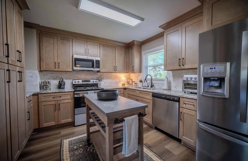 Clarkdale House | Parkside Place: Spacious 3BR Home with Game Room &