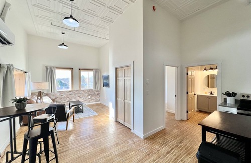 Pittsfield Apartment | ParkView Loft | 1BR with ATV Trail Access + Wi-Fi