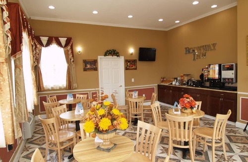 Secane Hotel | Parkway Inn