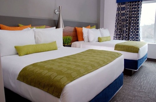 Circleville Resort | Perfect Waterpark Getaway! 3 Units w/Waterpark Access! Arcade & Playground!