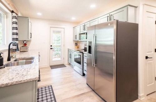 Marble Falls Ski Chalet | Pet-Friendly Chalet-Scenic Newton County, Buffalo Nat'l River, Jasper, Harrison