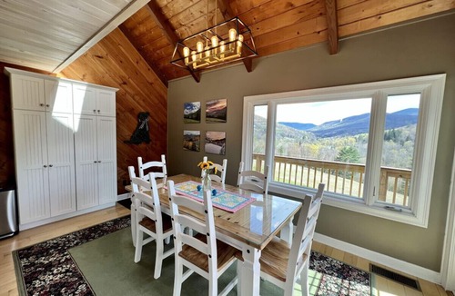 Sandgate House | Pet friendly home with Breathtaking views