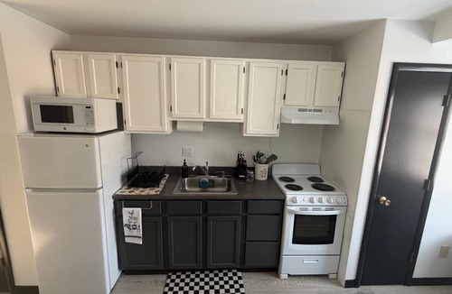 Staatsburg Apartment | Pleasant 1-bedroom apartment in Staatsburg perfect for your getaway,