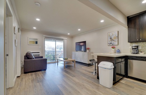 Pleasanton Condo | Pleasanton Gem in Quiet Community w/Pool Access