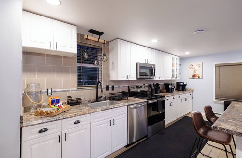 Pocono Summit House | Poconos Lake Game Arcade Near Kalahari & Camelback