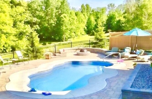 Saratoga Springs House | Privacy and greenery less than 3 miles from Saratoga Race Track and SPAC!