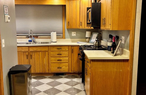 Livonia Center House | Private Lakefront Retreat – Stunning Views, Sunset Deck, Kayaks & Seasonal Dock!