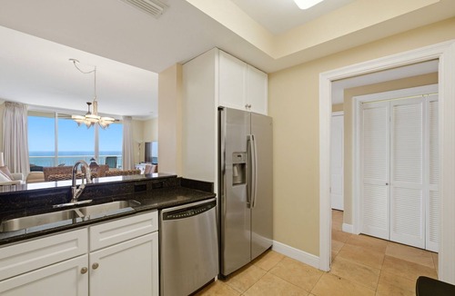 Ono Island Condo | PRIVATE OCEAN FRONT LUXURY, 187+ 5 STARS, 2 BALCONIES, SEE YOU SOON!
