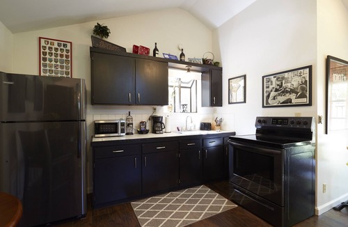 Willow Glen Apartment | Private Willow Glen Studio Guesthouse