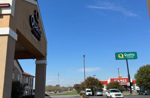 Pine Bluff Hotel | Quality Inn & Suites Pine Bluff